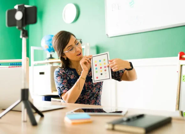 Influencer & Community Marketing